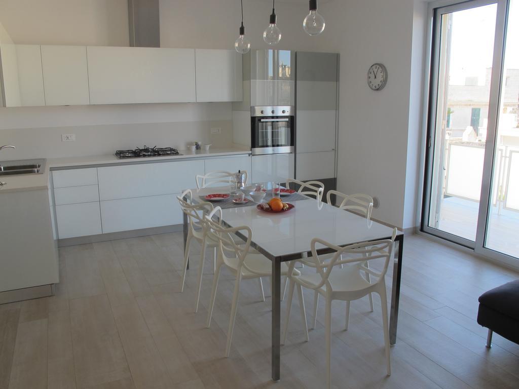 Penthouse Santa Croce Διαμέρισμα Λέτσε Εξωτερικό φωτογραφία